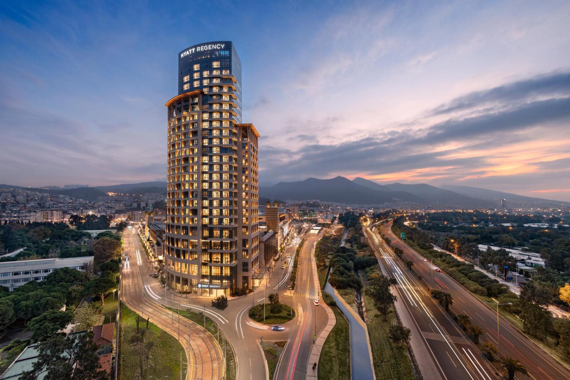 Hotel Hyatt Regency Izmir Istinyepark Zewnętrze zdjęcie